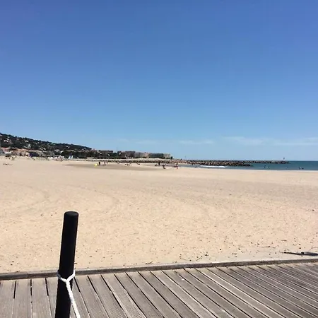 Climatise A Avec Parking Prive, Proche Plages Et Commodites - Fr-1-338-570 Apartment