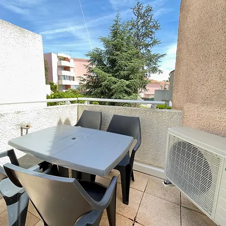 Climatise A Avec Parking Prive, Proche Plages Et Commodites - Fr-1-338-570 * Sete