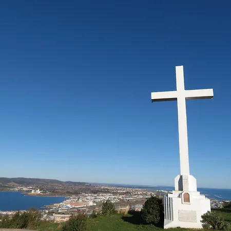 Climatise A Avec Parking Prive, Proche Plages Et Commodites - Fr-1-338-570 * Sete