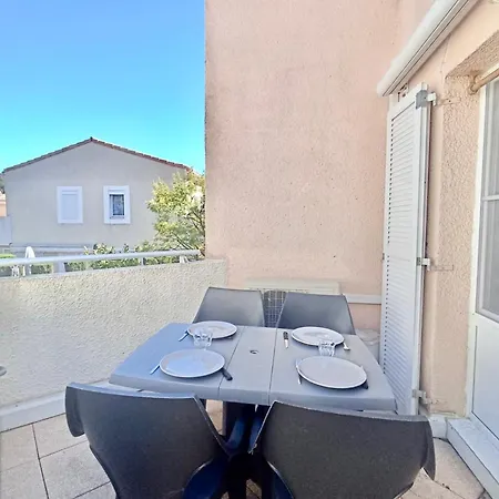 Climatise A Avec Parking Prive, Proche Plages Et Commodites - Fr-1-338-570 Apartment Sete